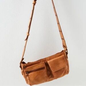 ❌Sorry its SOLD ❌Chic Tan Leather Belt Bag